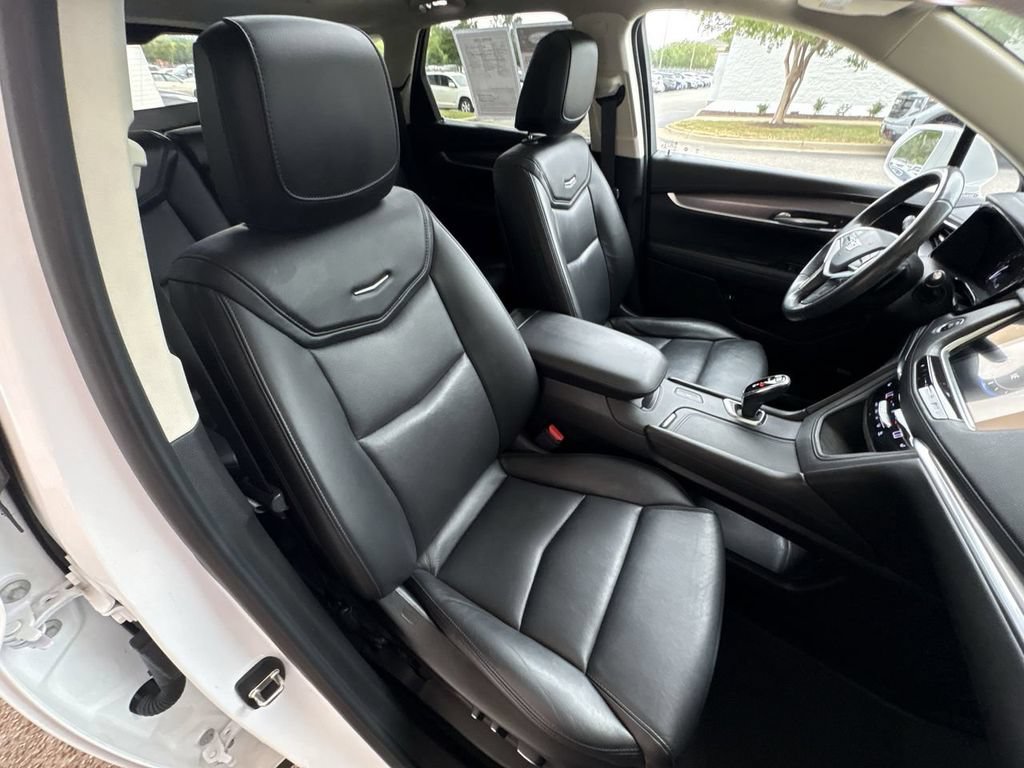 Certified 2019 Cadillac XT5 Luxury FWD image 28