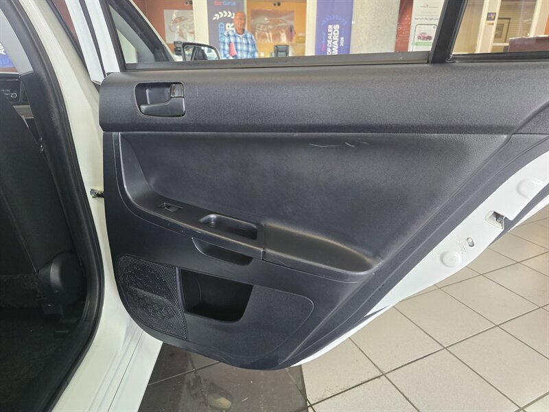 Used 2014 Mitsubishi Lancer ES image 15