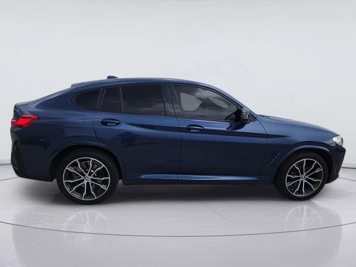 Used 2022 BMW X4 M40i w/ Premium Package AWD/4WD image 9