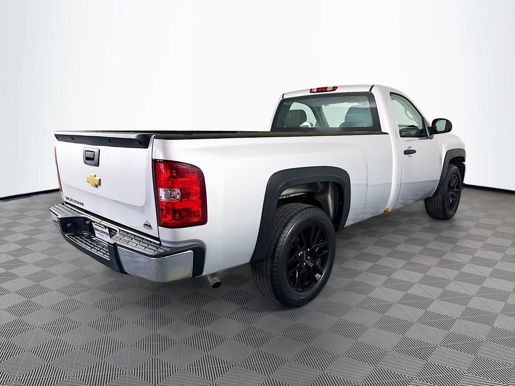 Used 2013 Chevrolet Silverado 1500 W/T RWD image 7