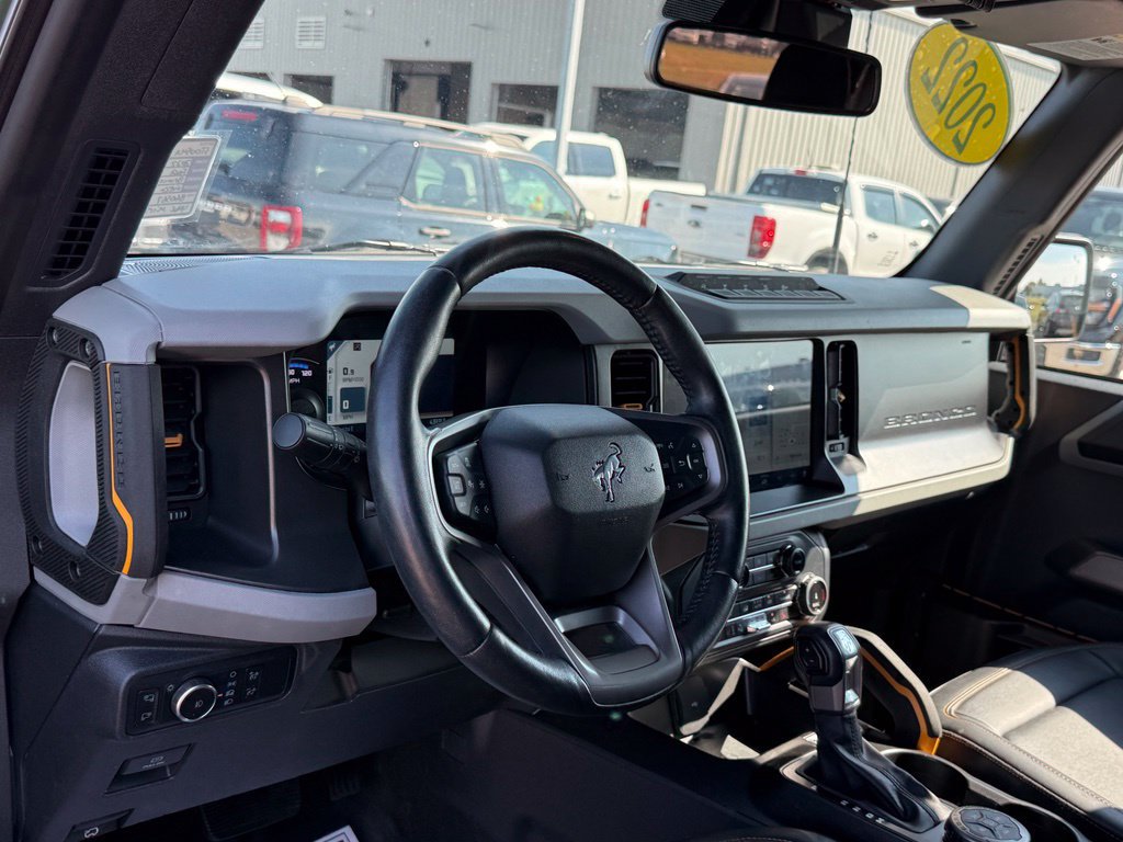 Used 2022 Ford Bronco Badlands AWD/4WD image 4