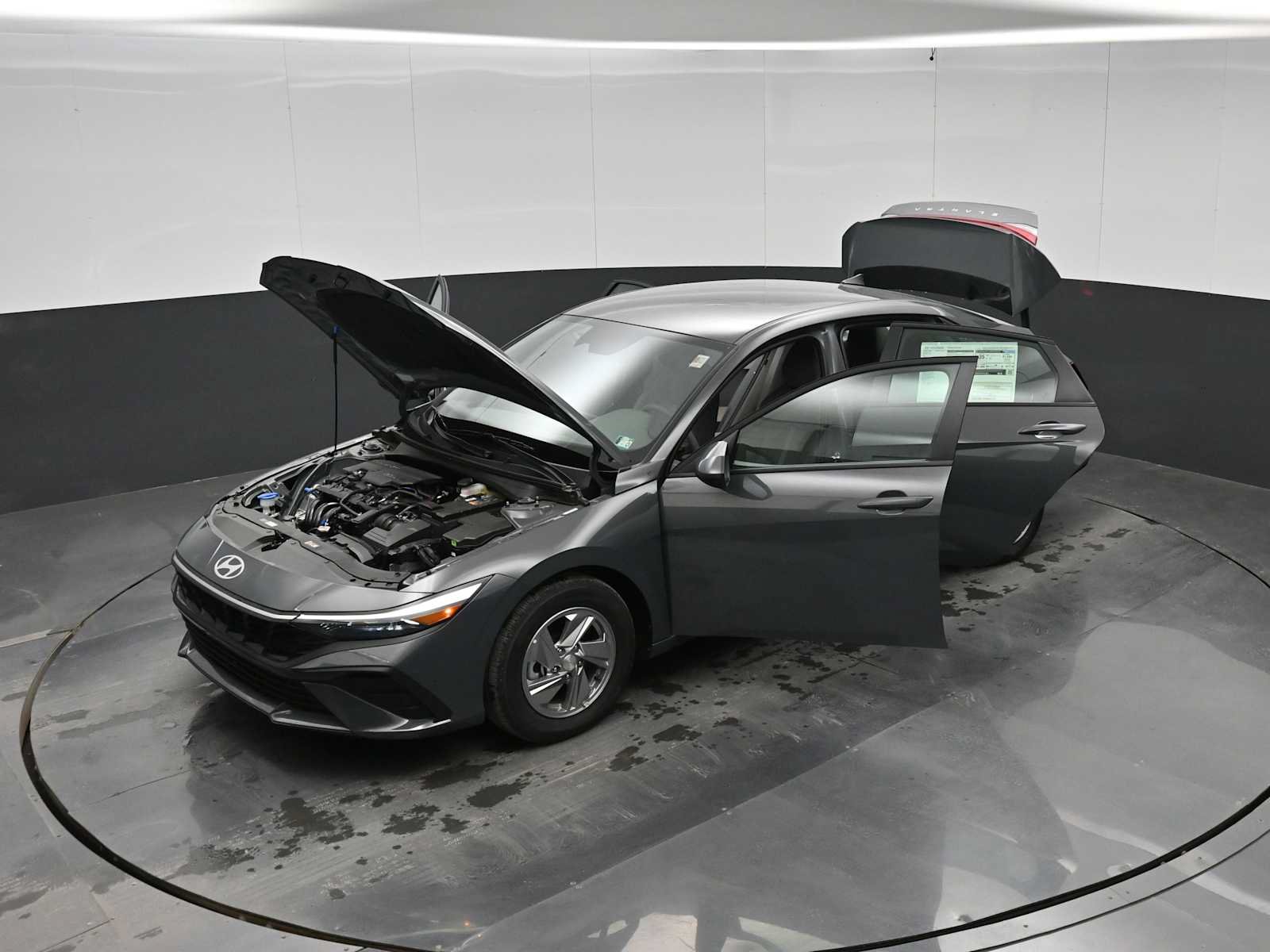 New 2026 Hyundai Elantra SE FWD image 41