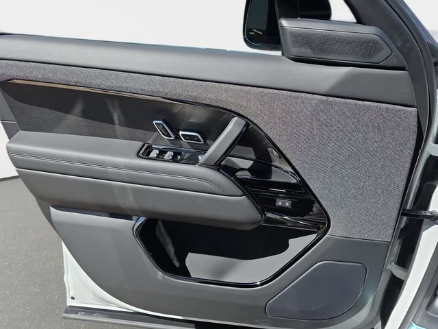 New 2026 Land Rover Range Rover Sport Dynamic SE AWD/4WD image 19