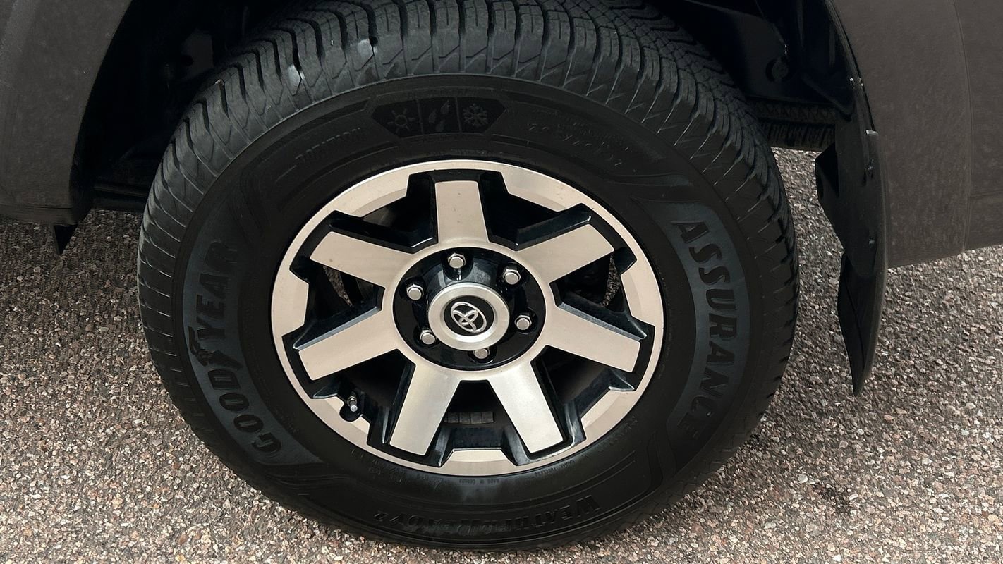 Used 2017 Toyota 4Runner TRD Off-Road Premium image 14