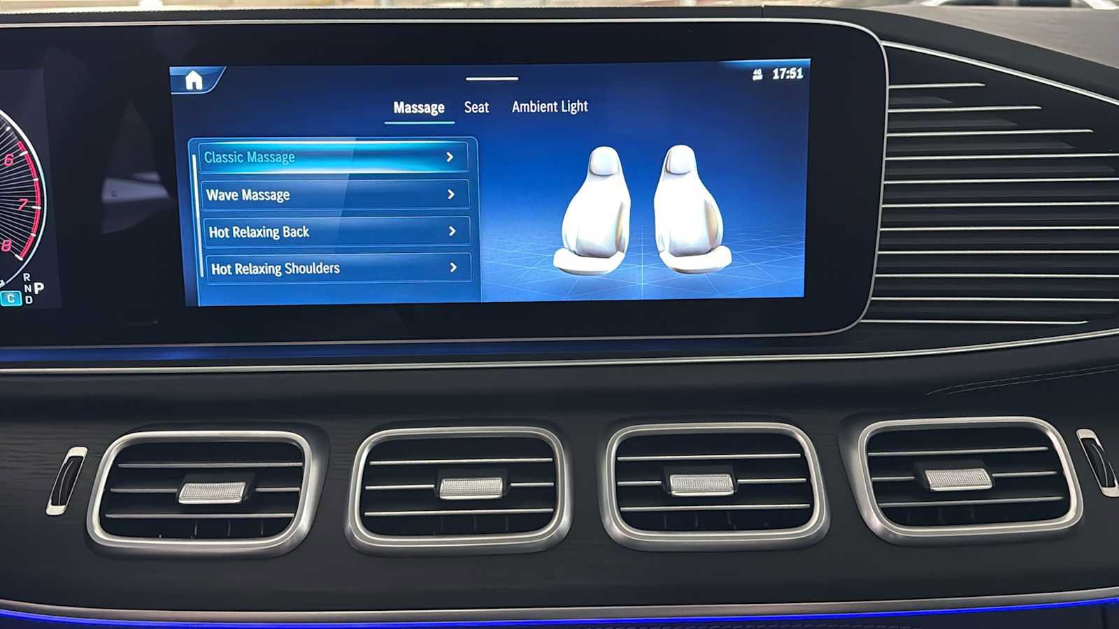 New 2026 Mercedes-Benz GLS 450 4MATIC image 21