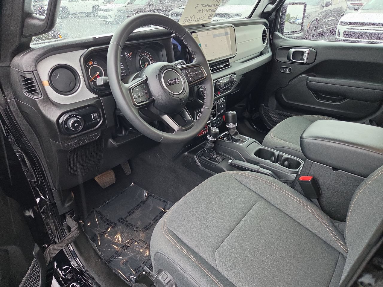 Used 2025 Jeep Wrangler Unlimited Sport AWD/4WD image 18