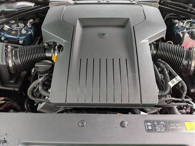 New 2026 Land Rover Defender 110 OCTA AWD/4WD image 16