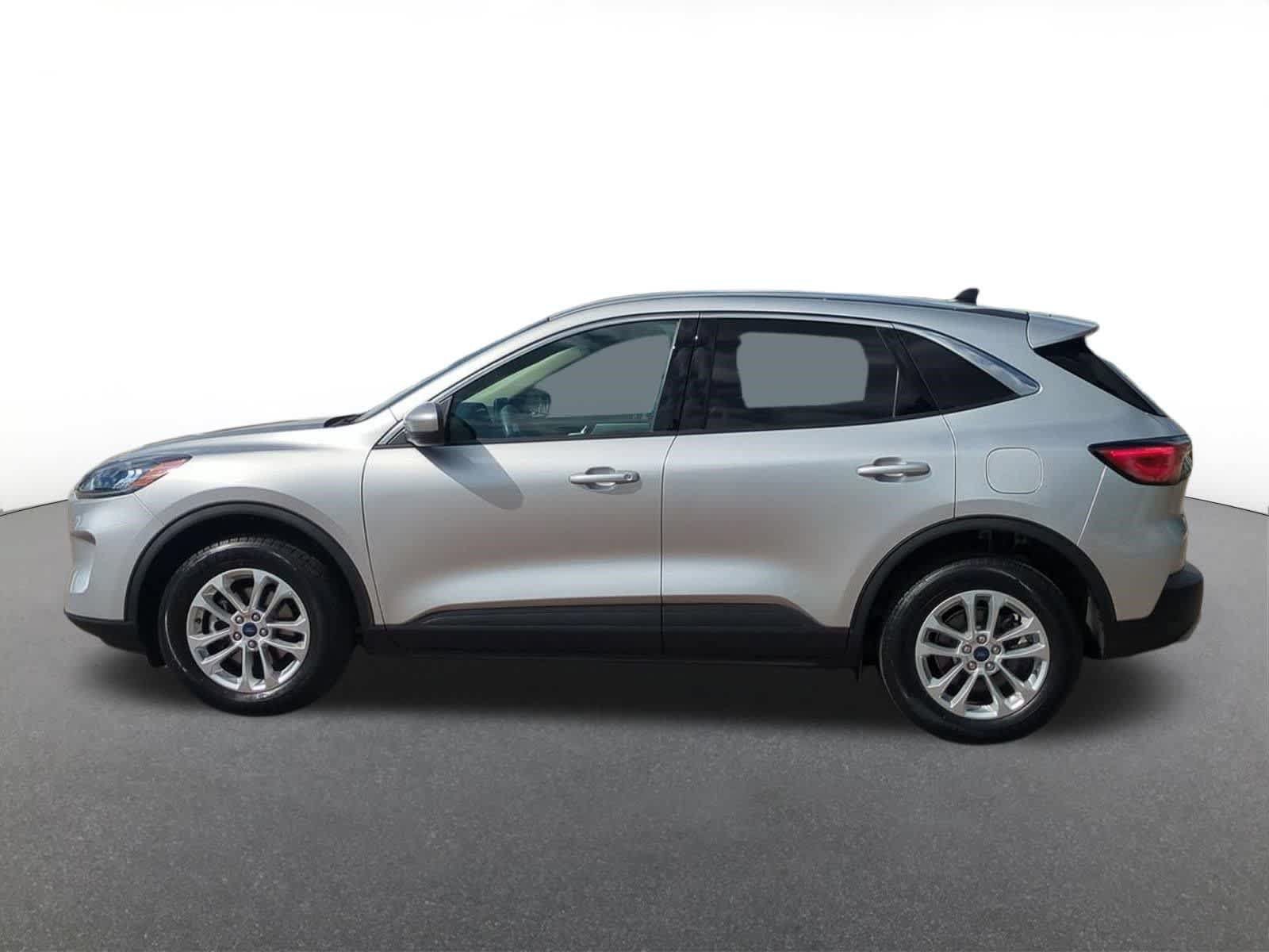 Used 2020 Ford Escape SE AWD/4WD image 3