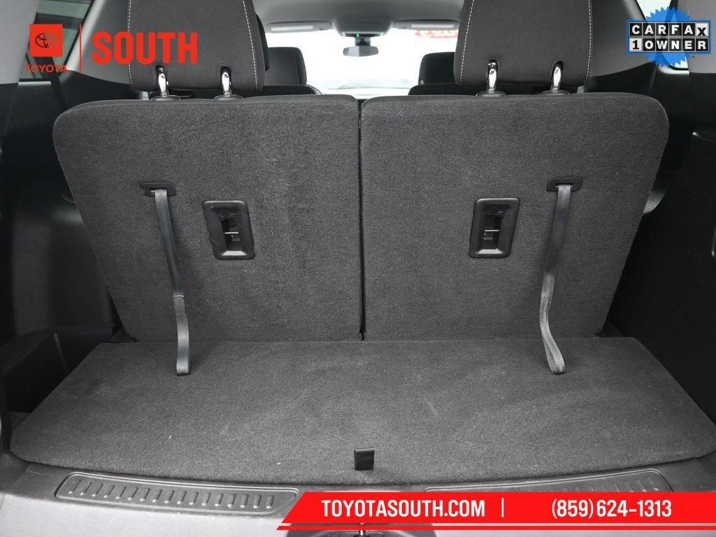 Used 2023 GMC Acadia SLE w/ Driver Convenience Package image 23