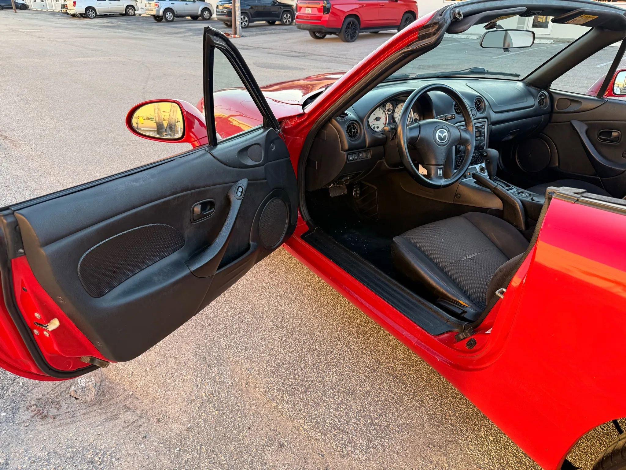 Used 2003 MAZDA MX-5 Miata image 20