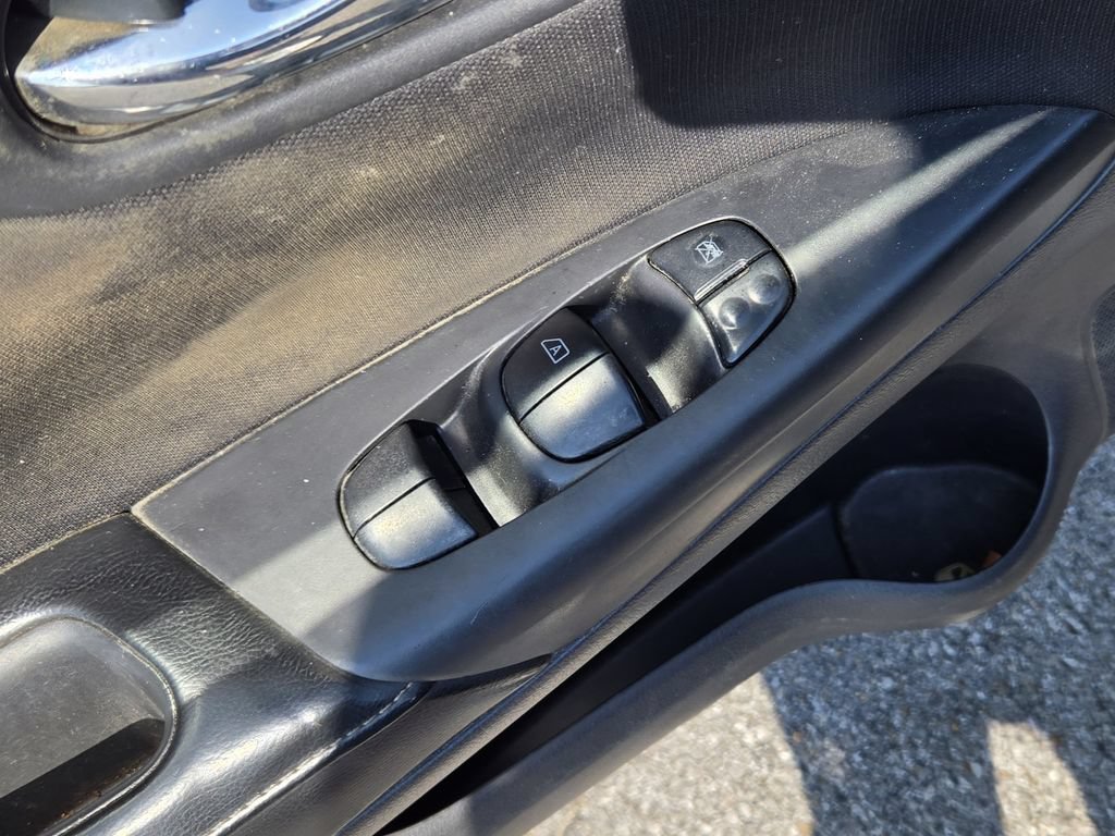 Used 2019 Nissan Sentra S FWD image 15