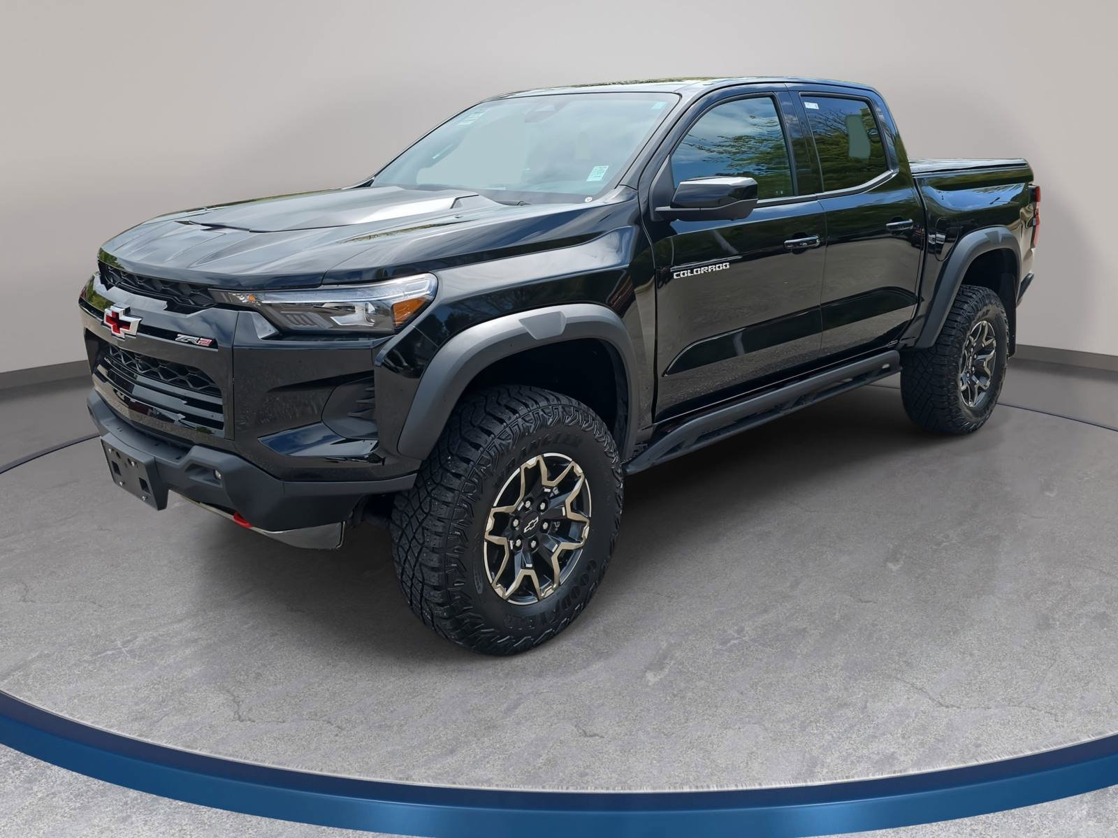 Used 2024 Chevrolet Colorado ZR2 w/ Technology Package