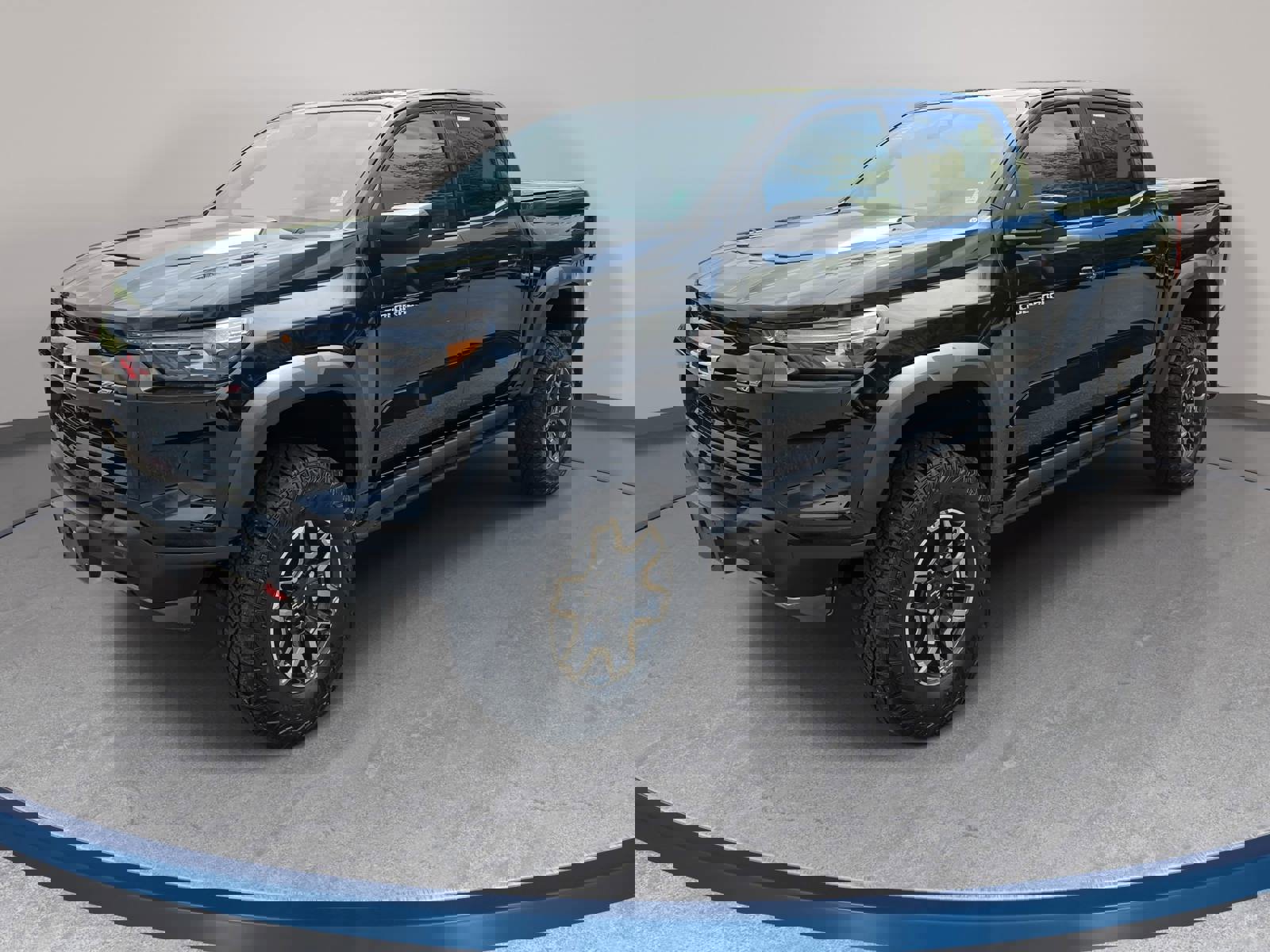 Used 2024 Chevrolet Colorado ZR2 w/ Technology Package image 1