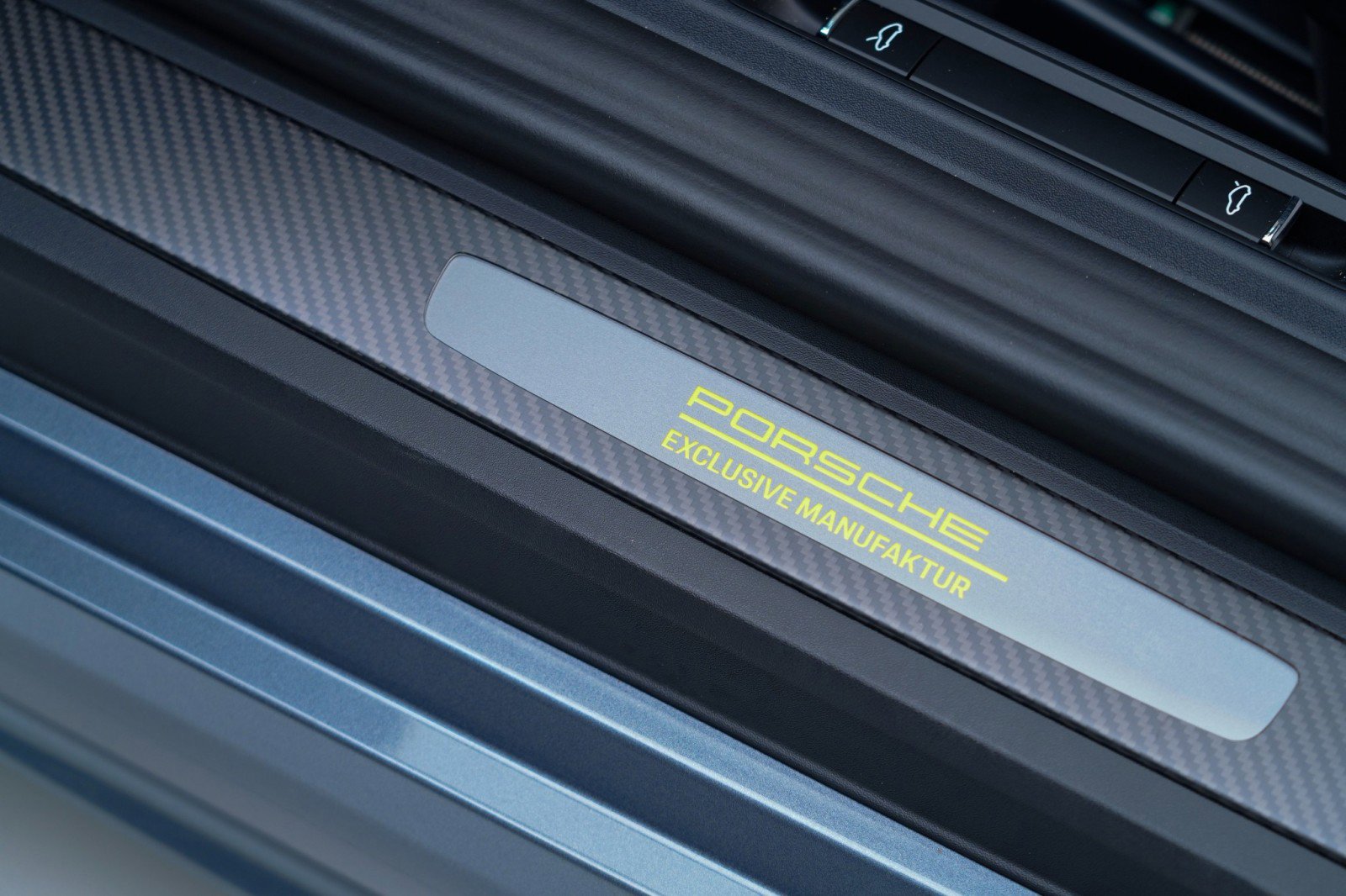 Certified 2025 Porsche 718 Boxster Spyder RS image 15