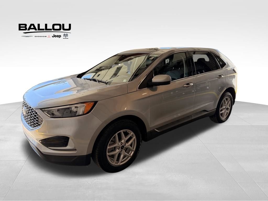Used 2024 Ford Edge SEL image 1