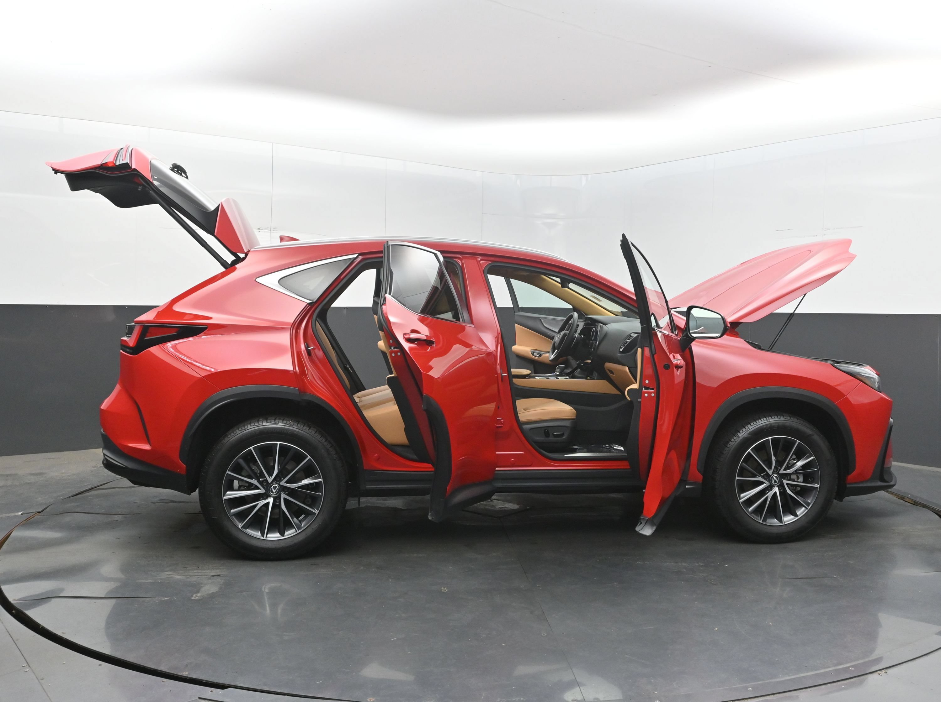 Used 2025 Lexus NX 250 FWD w/ Towing Package (2000 Lbs) image 46