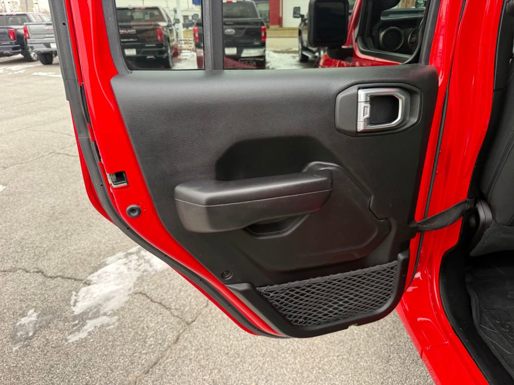 Used 2019 Jeep Wrangler Unlimited Sport S image 16