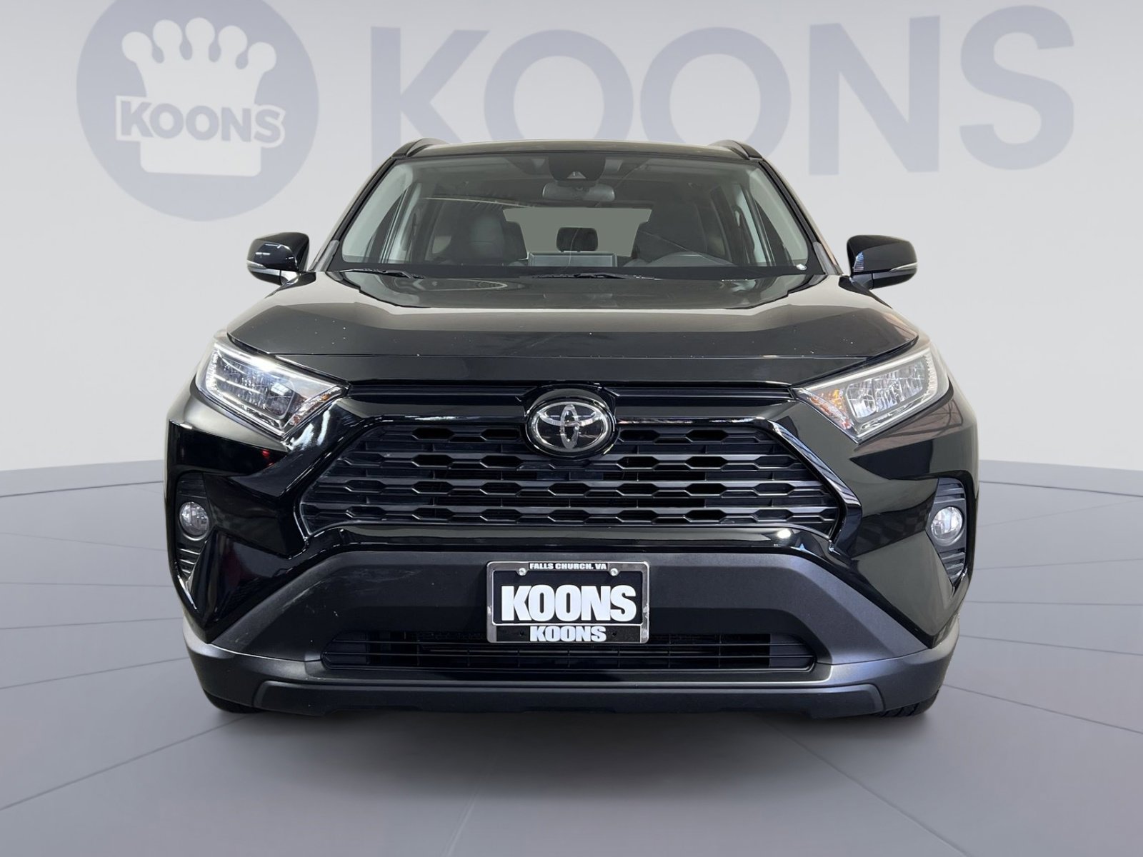 Used 2020 Toyota RAV4 XLE w/ Convenience Package image 11