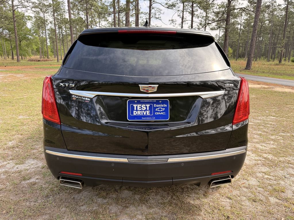 Used 2019 Cadillac XT5 Luxury FWD image 4