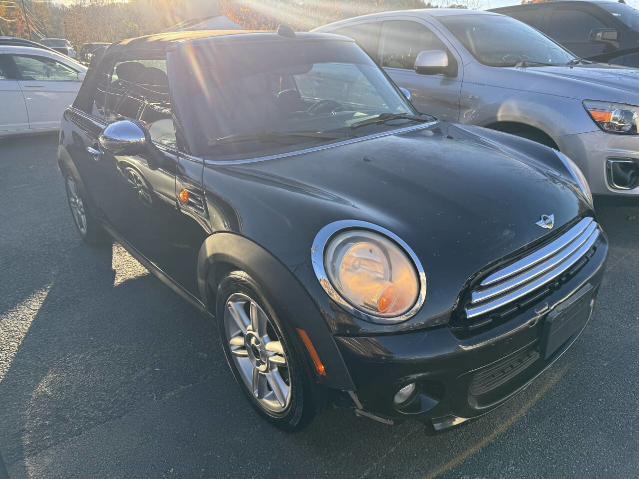 Used 2011 MINI Cooper Convertible image 6