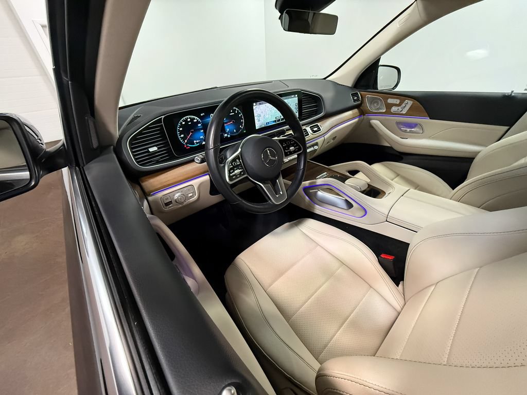 Used 2023 Mercedes-Benz GLE 350 4MATIC w/ 3rd Row Seat Package image 2