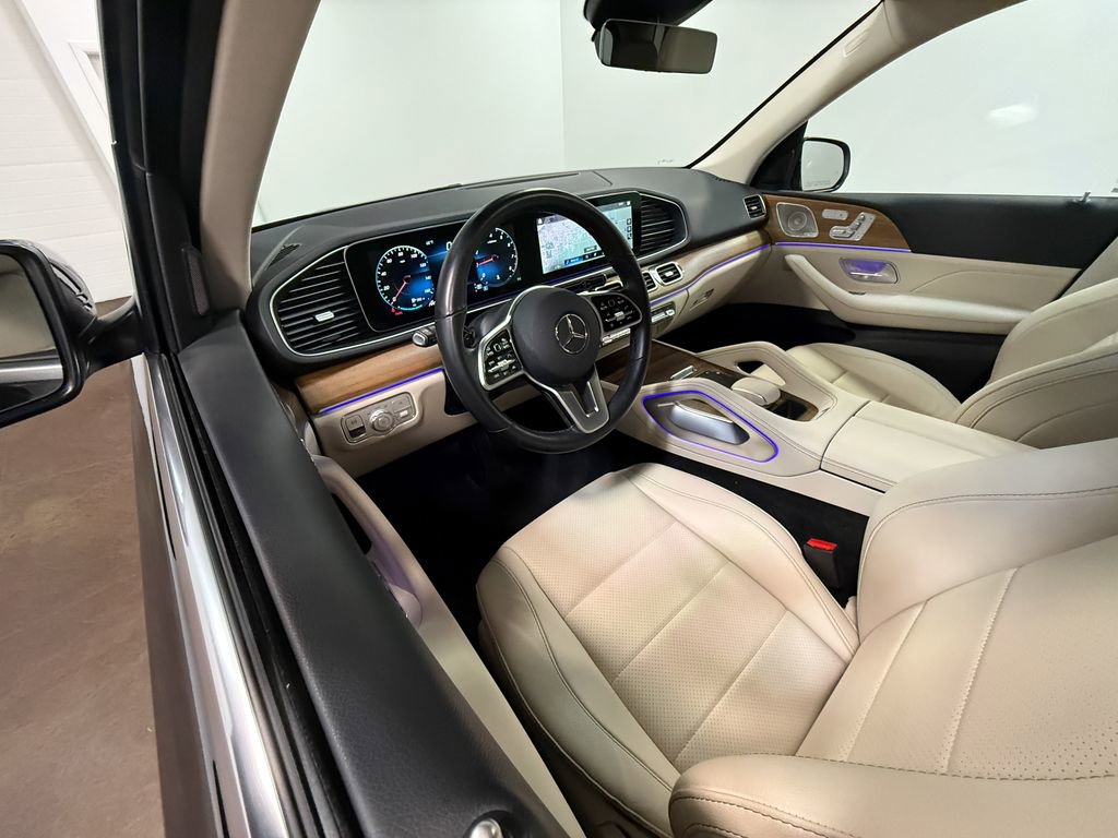 Used 2023 Mercedes-Benz GLE 350 4MATIC w/ 3rd Row Seat Package image 2