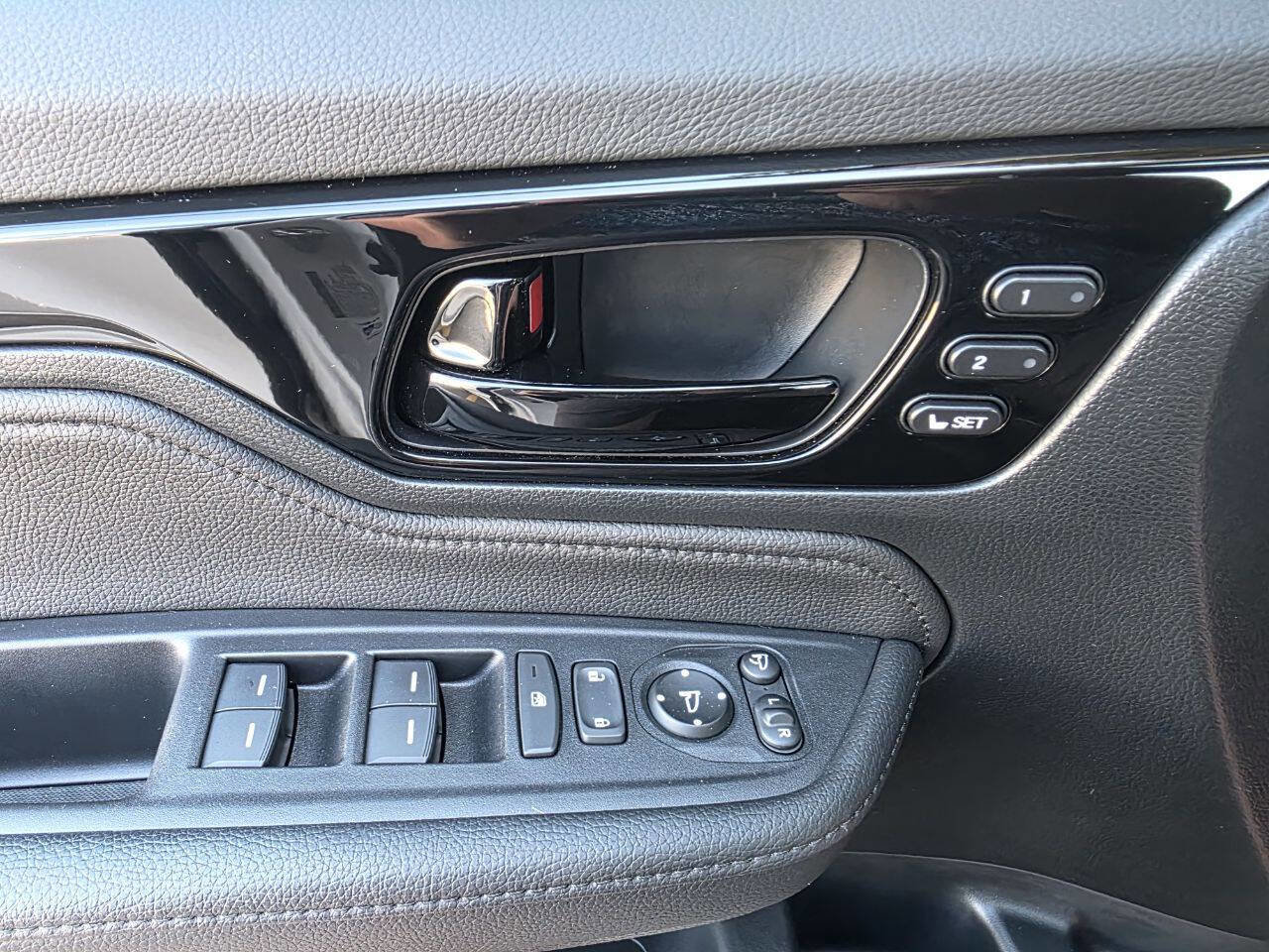 Used 2023 Honda Odyssey Elite image 16