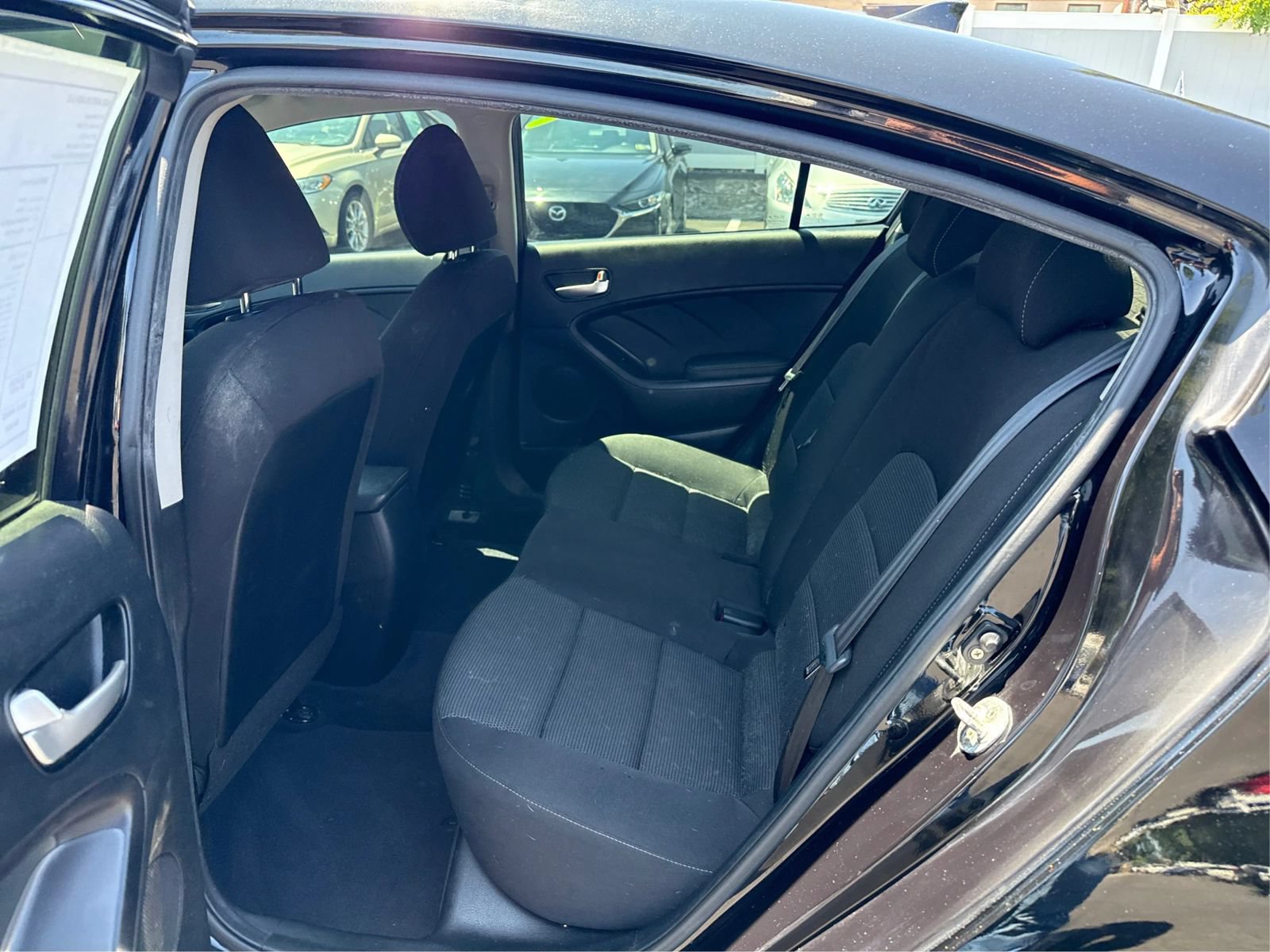 Used 2018 Kia Forte LX FWD image 10