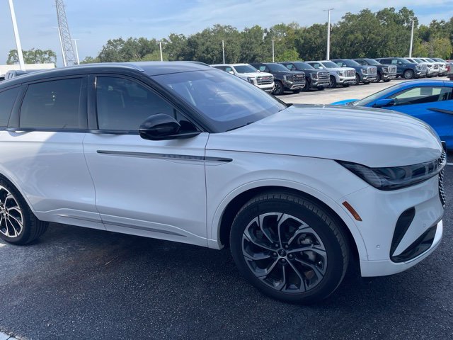 Certified 2024 Lincoln Nautilus Reserve AWD/4WD image 2