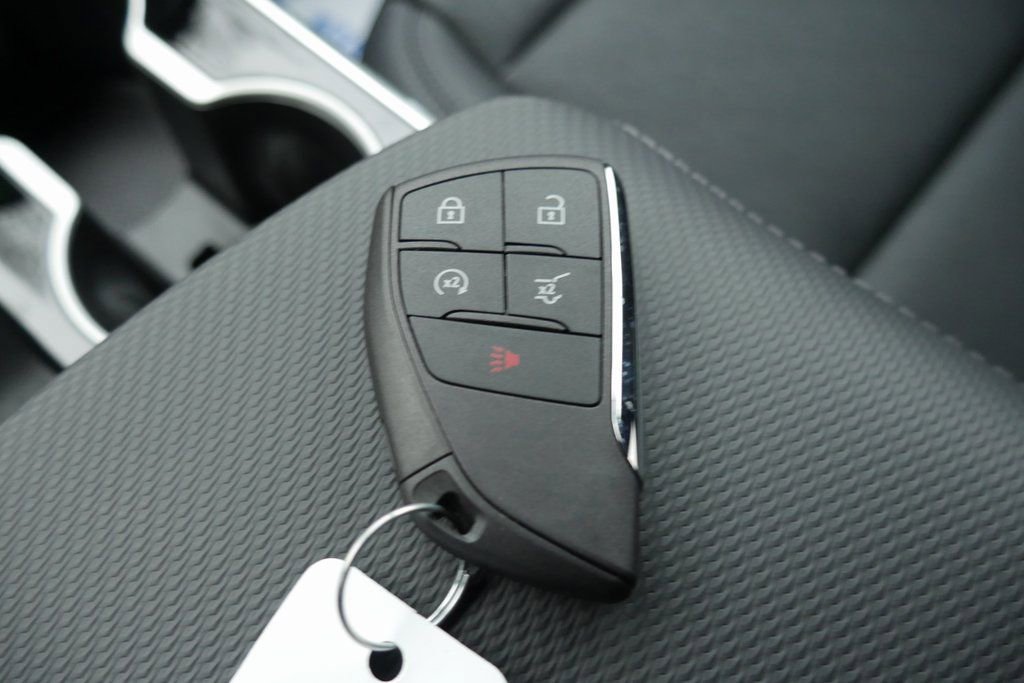 New 2026 Chevrolet Equinox LT w/ Convenience Package II image 19