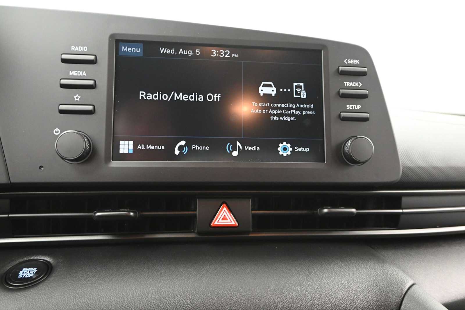 New 2026 Hyundai Elantra SEL Sport FWD image 18