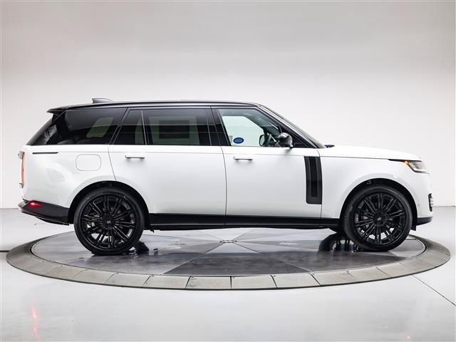 New 2027 Land Rover Range Rover Long Wheelbase SE AWD/4WD image 6
