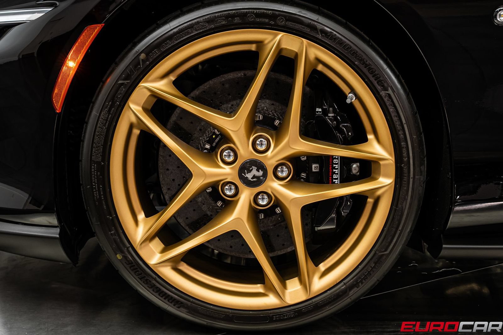 Used 2026 Ferrari Roma Spider RWD image 25