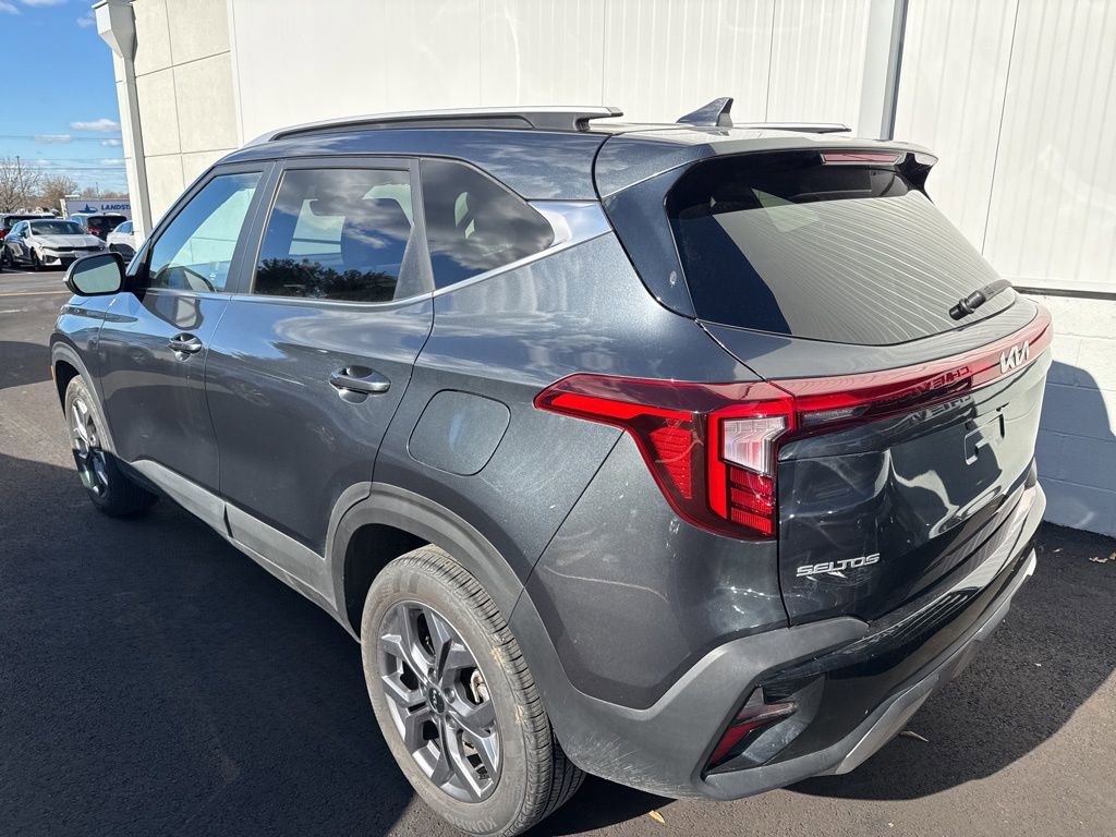 Used 2024 Kia Seltos S image 5