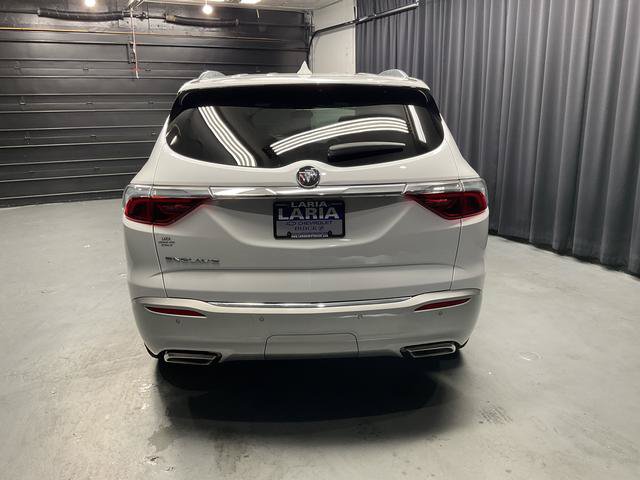 Used 2024 Buick Enclave Essence w/ Experience Buick Package FWD image 6