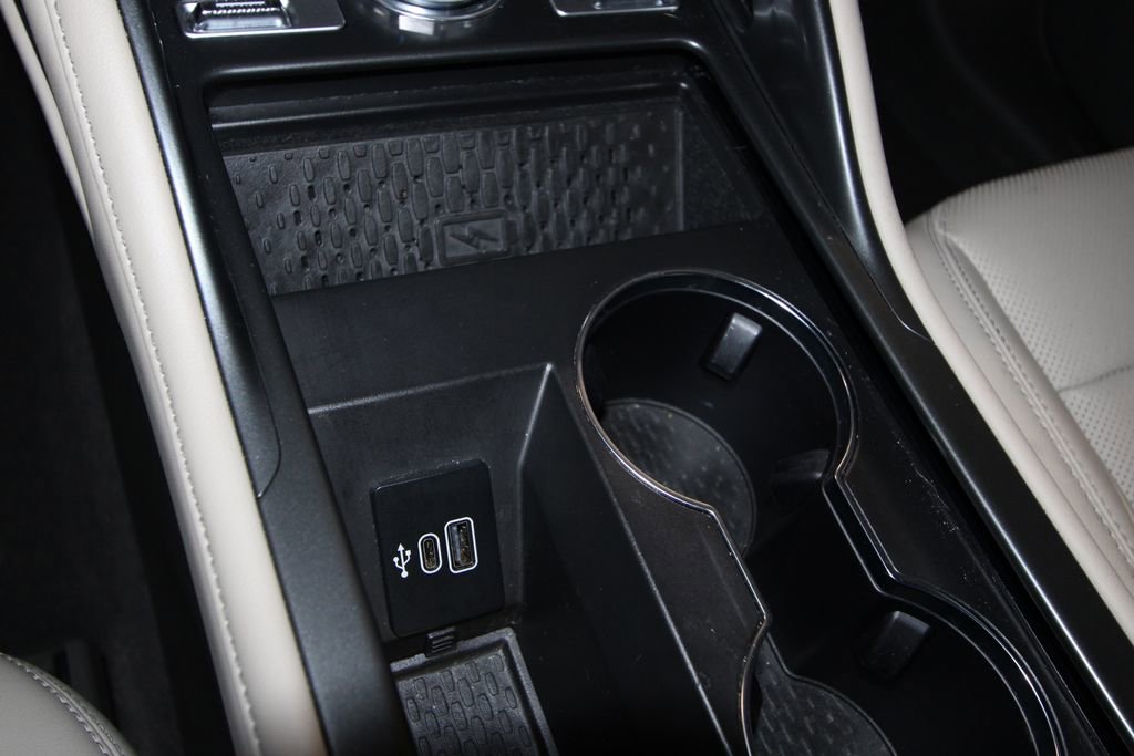 Used 2025 Lincoln Nautilus Premier image 20