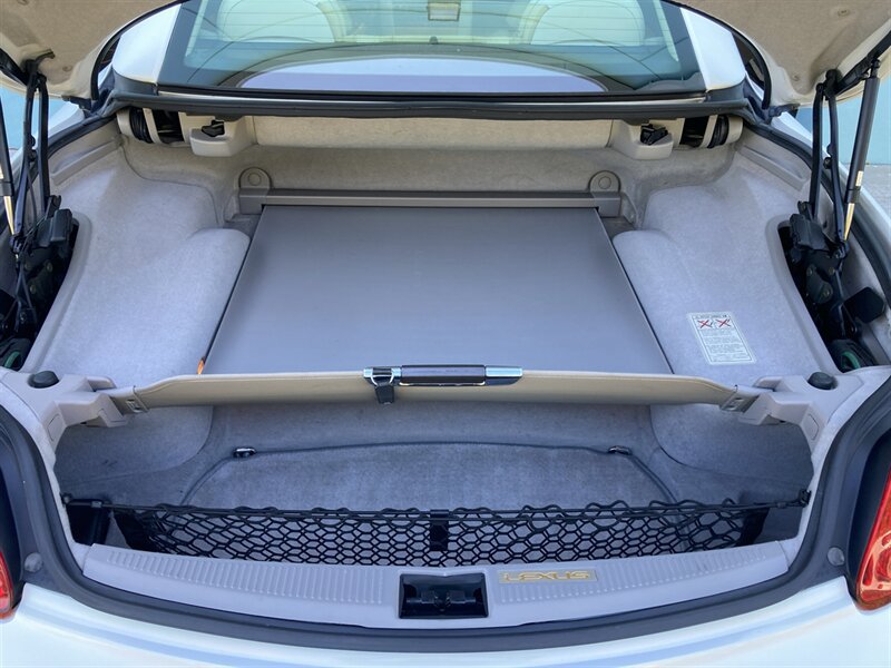 Used 2005 Lexus SC 430 Convertible RWD image 33
