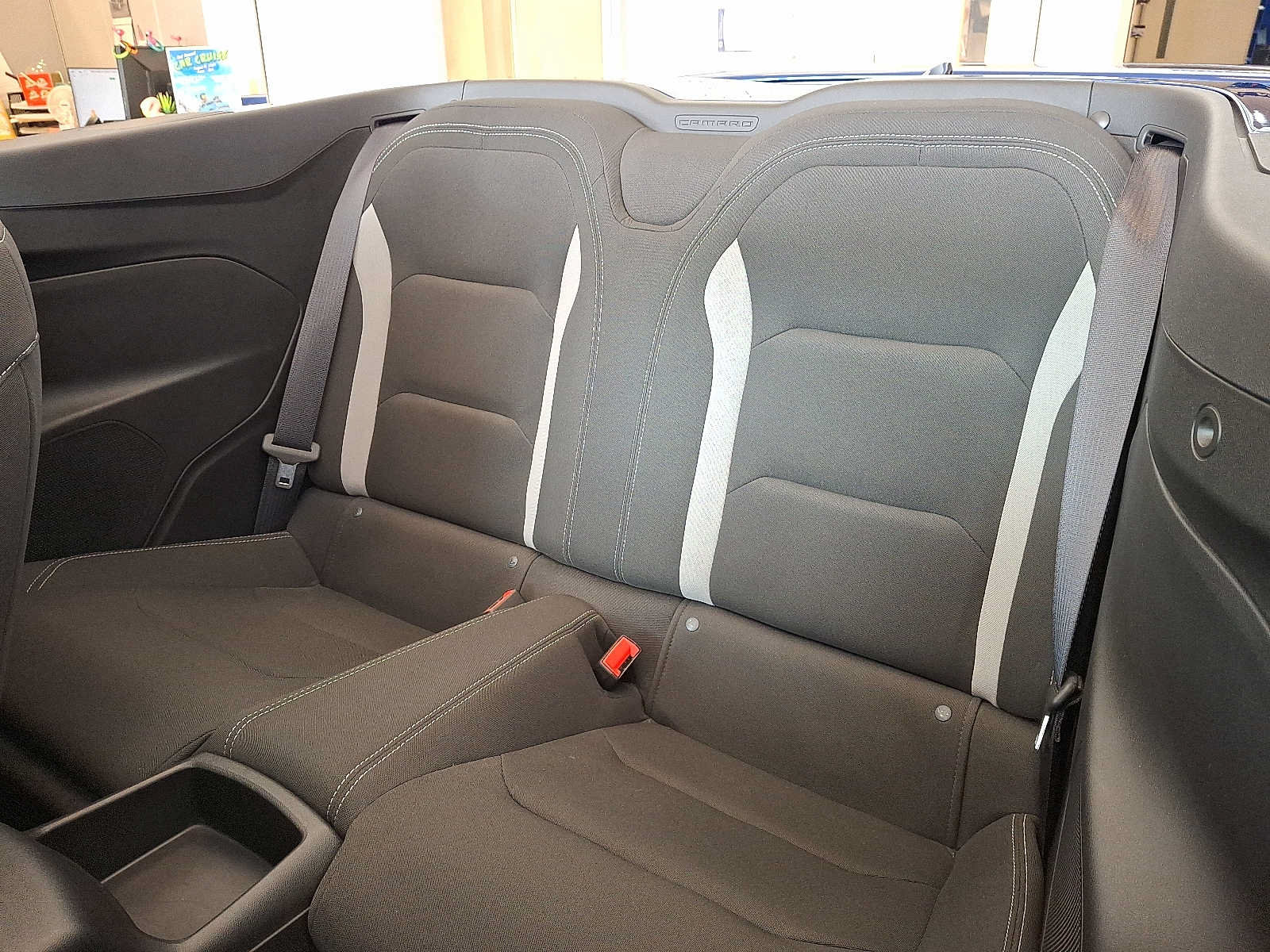 Used 2020 Chevrolet Camaro LT RWD image 10