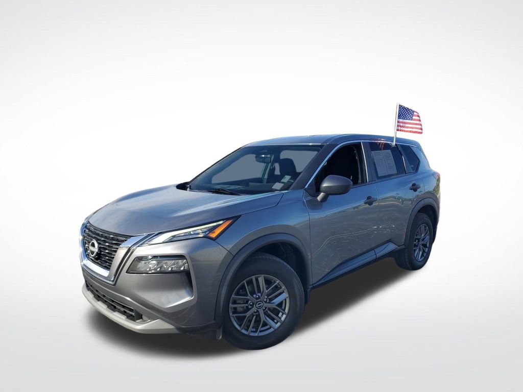Used 2023 Nissan Rogue S image 1