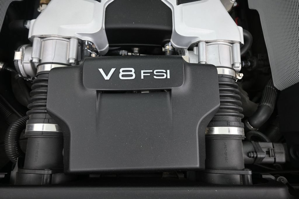 Used 2012 Audi R8 V8 AWD/4WD image 39