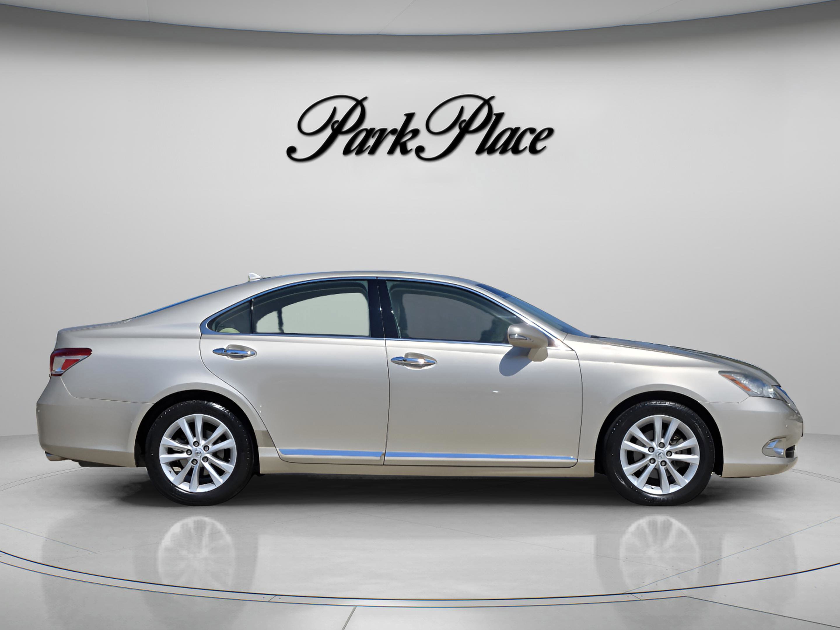 Used 2011 Lexus ES 350 FWD image 6