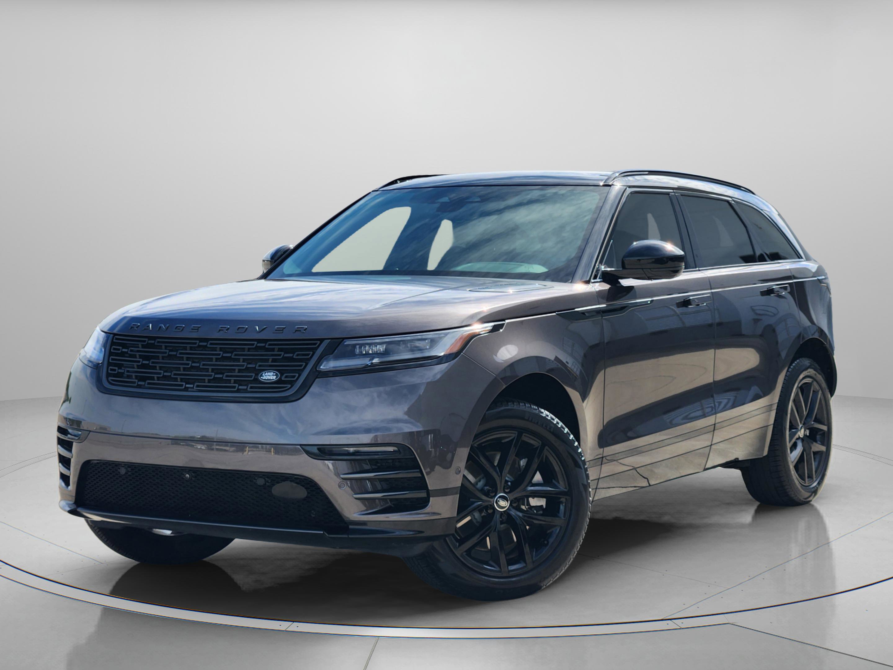 Certified 2026 Land Rover Range Rover Velar Dynamic SE AWD/4WD image 1