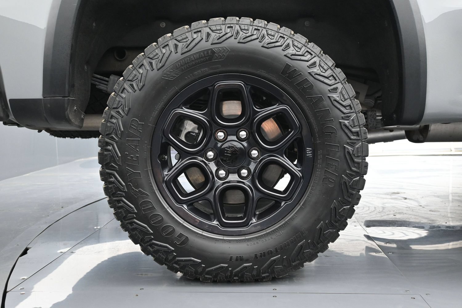 Used 2024 Chevrolet Silverado 1500 ZR2 w/ ZR2 Bison Edition AWD/4WD image 18