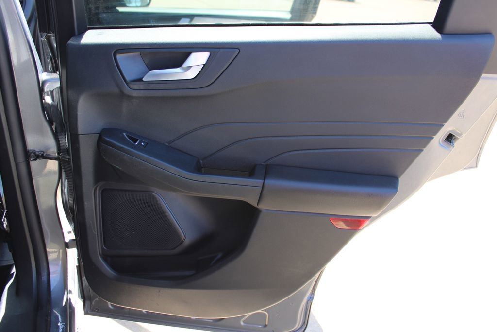 Used 2024 Ford Escape Platinum AWD/4WD image 43