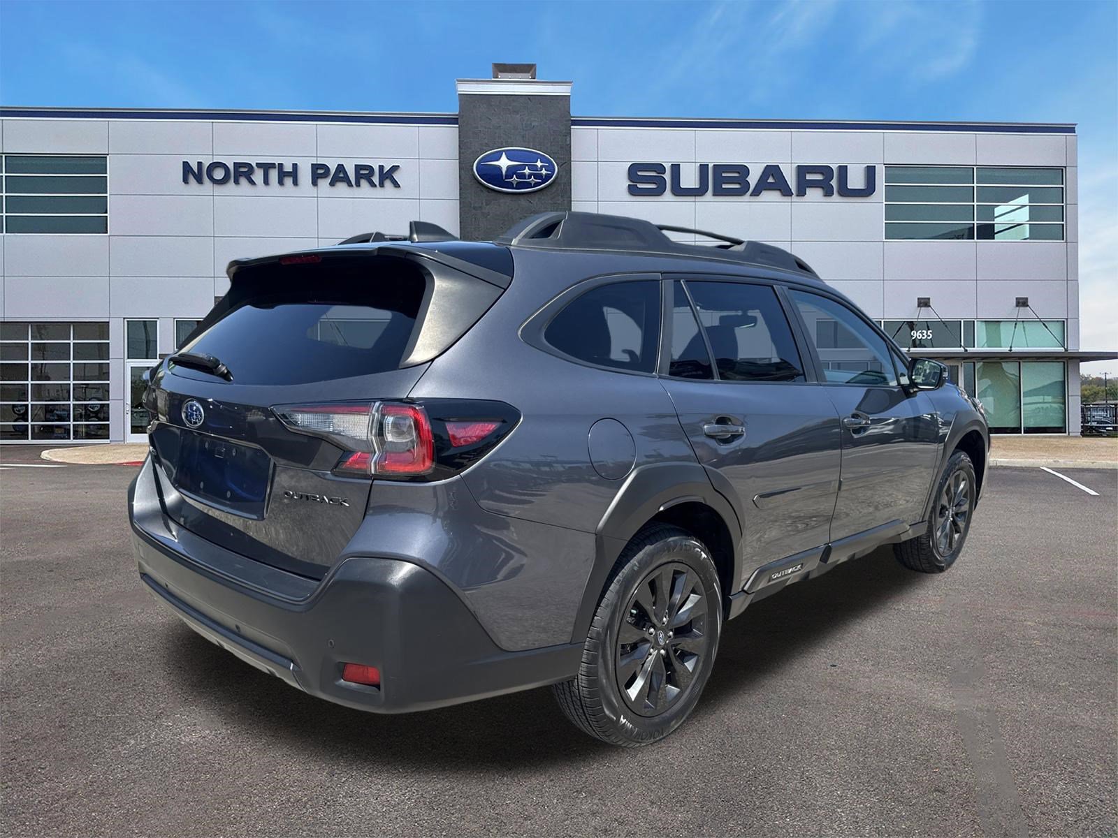 Certified 2024 Subaru Outback Onyx Edition AWD/4WD image 3