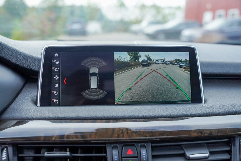 Used 2018 BMW X5 xDrive40e w/ Executive Package image 24