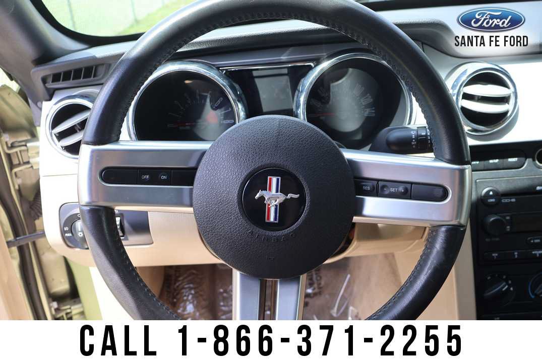 Used 2006 Ford Mustang GT RWD image 15