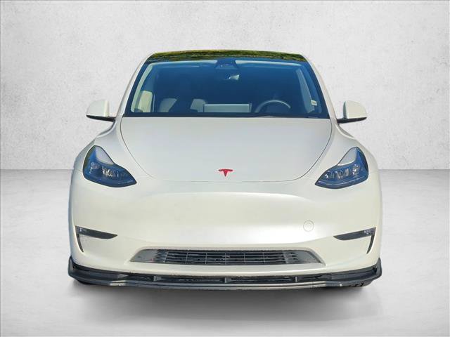 Used 2023 Tesla Model Y Long Range AWD/4WD image 2