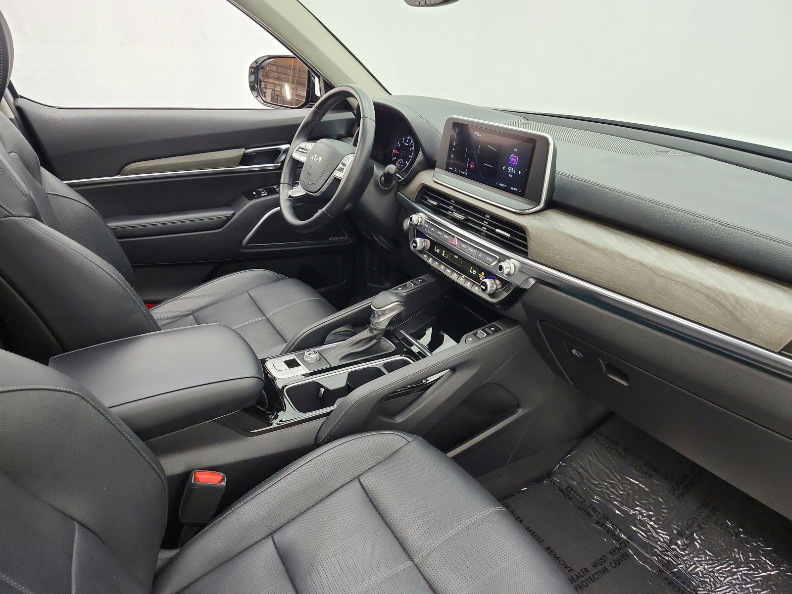 Used 2022 Kia Telluride SX w/ Towing Package image 25