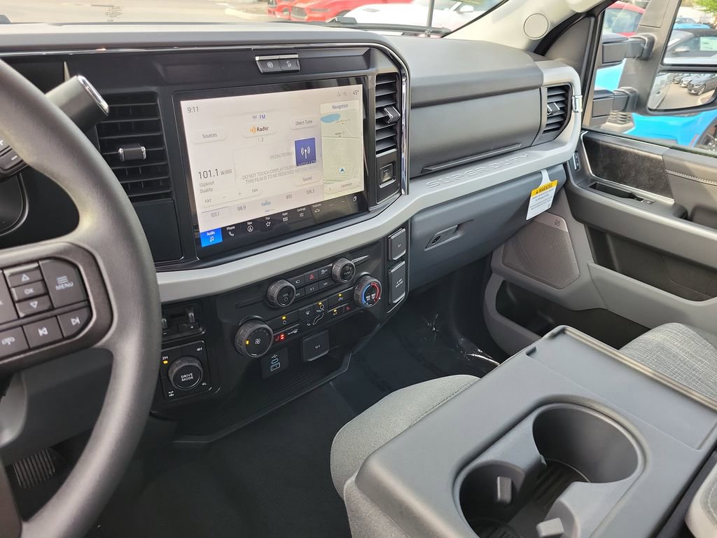 New 2026 Ford F350 XLT w/ XLT Premium Package AWD/4WD image 22